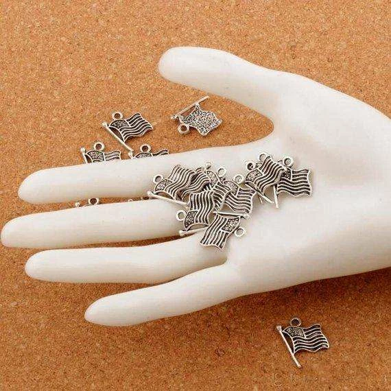 Charms4JewelryMaking American Flag Charm..Silver Flag Charms..Patriotic Charms..Military Charms..USA Charm..Charms For Jewelry Making 15mm X 19mm FREE SHIPPING Clothing Accessories 5 Charms4JewelryMaking American Flag Charm..Silver Flag Charms..Patriotic Charms..Military Charms..USA Charm..Charms For Jewelry Making 15mm X 19mm FREE SHIPPING Clothing Accessories