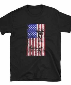DeepSenses Hunting Shirt With American Flag - Bow Hunting T-Shirt - American Hunter Shirt - Hunting Gear For Men And Women - Gift For Hunters