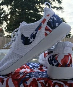 GrabbKicks Accessories LIMITED American Flag Nike Custom Roshe