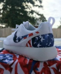 GrabbKicks Accessories LIMITED American Flag Nike Custom Roshe