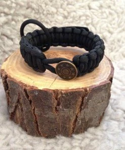 The American Store Men's Paracord Bracelet, Leather Stamped American Flag, 550 Fish Fire Paracord, Fishing Hook Line And Sinker Built In, Leather Bracelt Military Clothing & Accessories