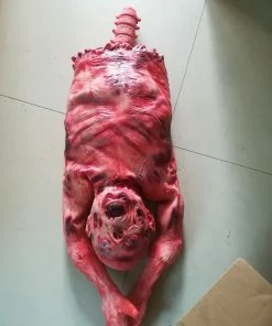 MAIYUAN Store New 2017 Halloween Decoration Scary Room Red Broken Hanging Zombie Horror Mummified Corpse Bloody Vampire Haunted House Bar Prop