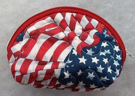 Doodlebugquilts Small Quilted Purse - American Flag Print 3 Doodlebugquilts Small Quilted Purse - American Flag Print