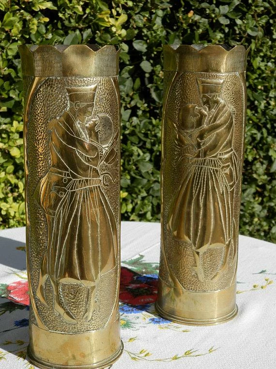 The American Store American Vintage Collection Vintage WW1 American Trench Art Shell Cases. Militaria World War 1. Antique Brass Artillery Shell Case Vases. Sweet Hearts. Remington Gun. 5 The American Store American Vintage Collection Vintage WW1 American Trench Art Shell Cases. Militaria World War 1. Antique Brass Artillery Shell Case Vases. Sweet Hearts. Remington Gun.