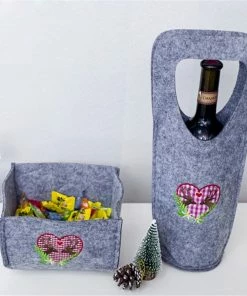 Online American Store 2019 Popular Creative New Merry Christmas Santa Wine Bottle Bag Cover Xmas Dinner Party Tables Decor Gift Bag Wrap Christmas Gift Bag Collection