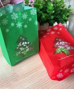 The American Store 50pcs Red/Green Christmas Gift Bags Candy Box With Snowflake Xmas Dessert Cookie Bags Christmas Decorations For Home Christmas Gift Bag Collection