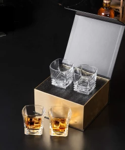Online American Store Square Whiskey Rocks Glass - Premium Lead Free Crystal Scotch Tumbler For Bourbon Or Whisky - 9 Oz Set Of 4 Casual Glasses