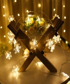 The American Store 1 M 10 Lamp Photo Clip LED Battery Box LED Strip Light Christmas Decorations For Home New Year Decoration Natal. New Year Collection