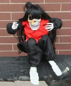 Lovely Kingdom Halloween Prop Halloween Party Decorations Horror Layout Crawling Ghosts Voice Control Toy Electric Eye Glow Crawling Ghost Haunted House Prop