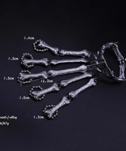 Show Lifestyle Store Hot Sales Halloween Props Gift Fun Nightclub Party Punk Finger Bracelet Gothic Skull Skeleton Bone Hand Finger Bracelet