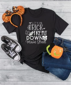 The American Store Let's Go Trick Or Treat Down Main Street Tee Funny Halloween Pumpkin Graphic Party Style T-shirt Bat Aesthetic Kawaii Shirt Tees Halloween Women Clothing