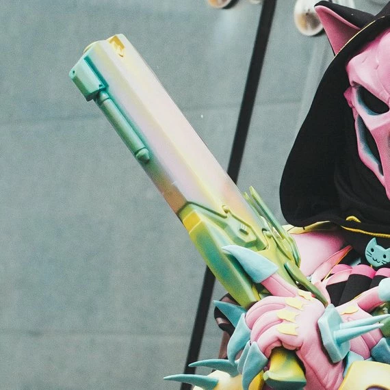 ShopCosplayCostume Kawaii Reaper Highly Detailed Prop Guns, Nevermore Kawaii Skin From Overwatch Video Game Halloween Prop 4 ShopCosplayCostume Kawaii Reaper Highly Detailed Prop Guns, Nevermore Kawaii Skin From Overwatch Video Game Halloween Prop