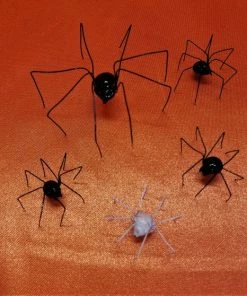 Online American Store Faux Black Widow Spider Variety Pack, Extra Large Black Widow, 3 Regular Black Widows, Albino Black Widow, Halloween Spider Decoration Pack