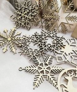 Onlineamericanstore Wooden Christmas Ornaments 24 Set, Eco Friendly Christmas Tree Decorations, Snowflake Ornaments, Personalized Christmas Gift