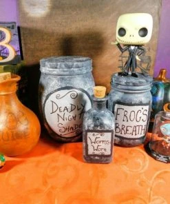 TsukihanaCreations Nightmare Before Christmas Jars - Sally's Jars - Halloween Decoration - Home Decor Halloween Gift Collection