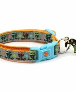 Pugs2Persians Halloween Pets Accessories Halloween Cat Collar -Witchy Boots On Grey - Kitten Or Large Size - Halloween Cat Collar