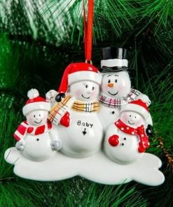 Onlineamericanstore Christmas Gift Personalize Christmas Ornaments Family Christmas Expecting Parents Mom To Be Dad To Be Pregnancy Announcement Family Of 3, 4