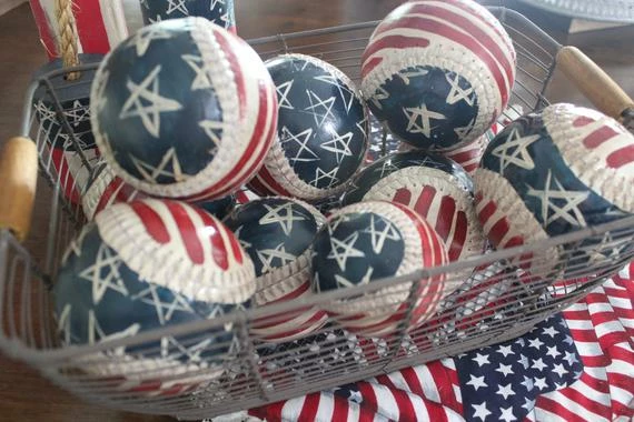 Onlineamericanstore Primitive American Flag - Baseball Hand Painted - Flag Baseball - Bowl Fillers - Patriotic 3 Onlineamericanstore Primitive American Flag - Baseball Hand Painted - Flag Baseball - Bowl Fillers - Patriotic