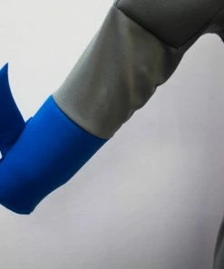 Onlineamericanstore Superheroes Kids Costumes Batman Boy's Costume For Kids (Classic Blue Color Scheme) 14 Onlineamericanstore Superheroes Kids Costumes Batman Boy's Costume For Kids (Classic Blue Color Scheme)