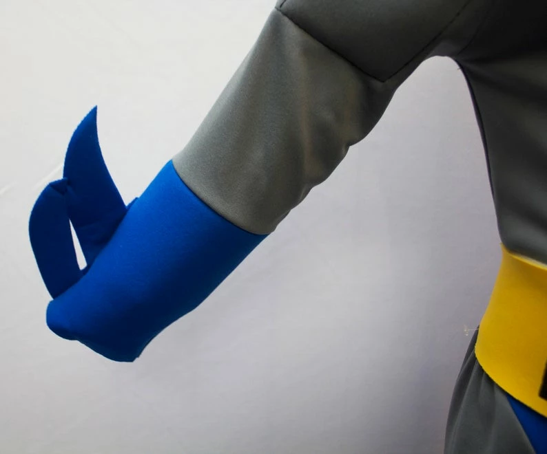 Onlineamericanstore Superheroes Kids Costumes Batman Boy's Costume For Kids (Classic Blue Color Scheme) 7 Onlineamericanstore Superheroes Kids Costumes Batman Boy's Costume For Kids (Classic Blue Color Scheme)