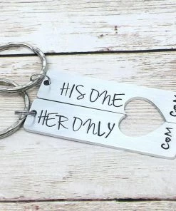 Onlineamericanstore Couples Keychain SET, His One, Her Only, Boyfriend, Husband Gift, Couples Anniversary, Wedding Day Gift, Matching Keyrings, Valentine's Day Gift Collection
