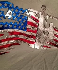 Onlineamericanstore Tattered Flag With Lineman Metal Art Wall Hang