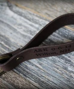 Onlineamericanstore Custom Personalized Keychain - Leather Keychain - Valentines Gift - Gift For Mom - Gift For Dad - Anniversary - Gift For Boyfriend -Men Gift