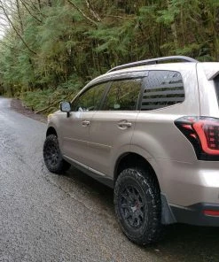 Onlineamericanstore 13-18 Subaru Forester American Flag Decals -Stickers Vinyl Usa Us Side Windows Custom Accessories Off Roading Parts Subie Mnt Roo Patriotic Stickers