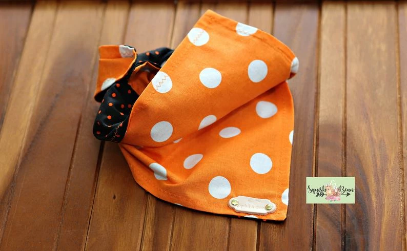Onlineamericanstore My Mummy Loves Me Halloween Layered & Reversible Tie Around Dog Bandana Halloween Pets Accessories 4 Onlineamericanstore My Mummy Loves Me Halloween Layered & Reversible Tie Around Dog Bandana Halloween Pets Accessories