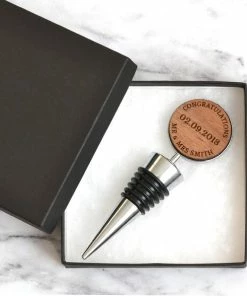 Onlineamericanstore Gift Collection Custom Engraved Bottle Stopper, Personalised Engagement Gift, Couples Anniversary Gift, New Home Gift , Newlyweds Gift, Wine Bottle Stopper