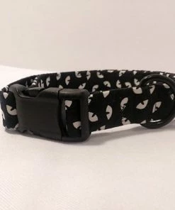 Onlineamericanstore Halloween Pets Accessories Halloween Dog Collars, Spooky Spider Webs Or Cats Eyes Glow In The Dark
