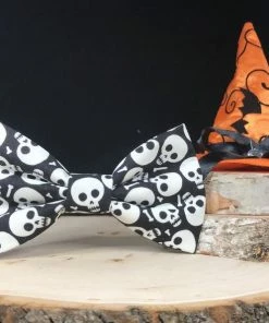 Onlineamericanstore Halloween Pets Accessories Spooky Halloween Glow In Dark Bow Ties | Cat Bow Tie | Dog Bowtie | Halloween Pet | Glow In The Dark