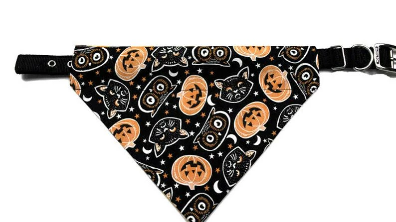 Onlineamericanstore Halloween Dog Bandana-Over The Collar- Pumpkin Owl Black Cat - Trick Or Treat Vintage Checkered Halloween Pets Accessories 5 Onlineamericanstore Halloween Dog Bandana-Over The Collar- Pumpkin Owl Black Cat - Trick Or Treat Vintage Checkered Halloween Pets Accessories