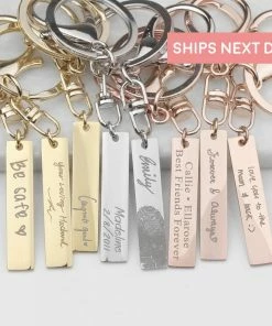 Onlineamericanstore Engraved Keychain For Women Custom Keychain Mens Gifts Personalized Keychain For Boyfriend Teacher Gift Personalized Couple Gifts - 8K