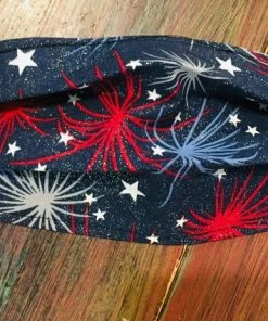 Onlineamericanstore Re-usable Fabric Face Mask - Patriotic Fireworks *Quick Ship