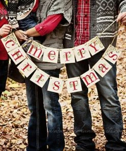Onlineamericanstore Home And Living Holiday Christmas Decoration MERRY CHRISTMAS Decor Holiday Banner Garland Christmas Home Decor Banner Red & Green Christmas